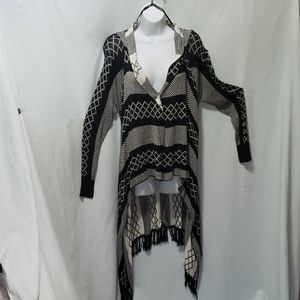 Mia Maddison cardigan